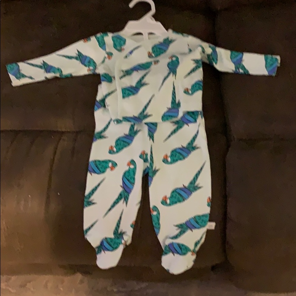 Infant top and bottom 0-3 months